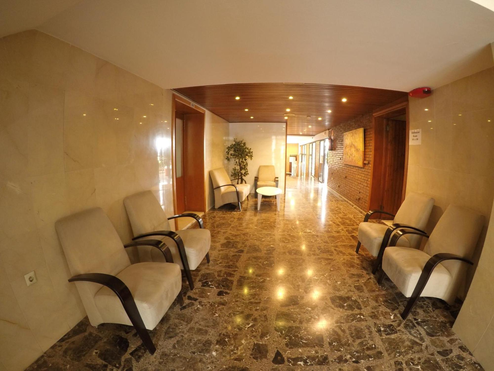 Hotel Complejo Los Rosales Torremolinos Exterior photo